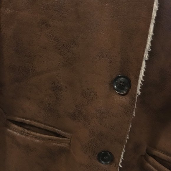 Mango Faux Shearling - Picture 4 of 7